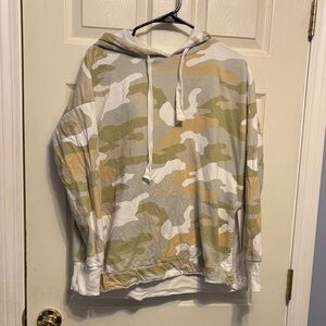 Aerie Camo Hooded Pullover Shirt